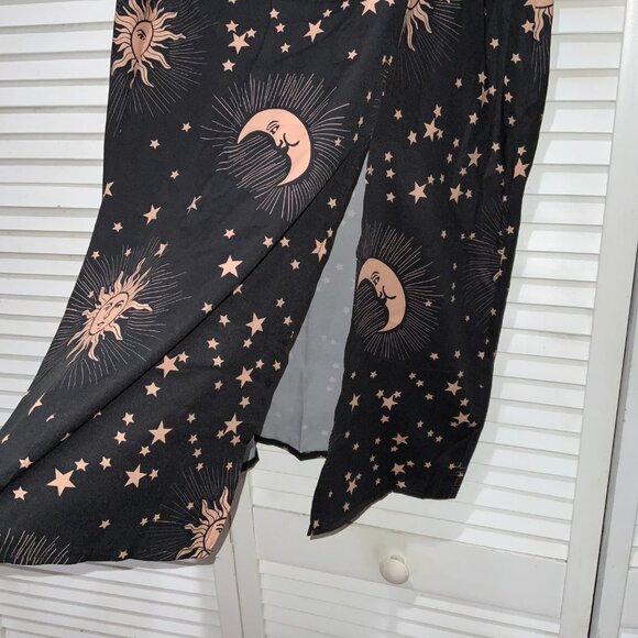 Romwe Sun and Moon Celestial A-Line Skirt Print - Picture 2 of 5
